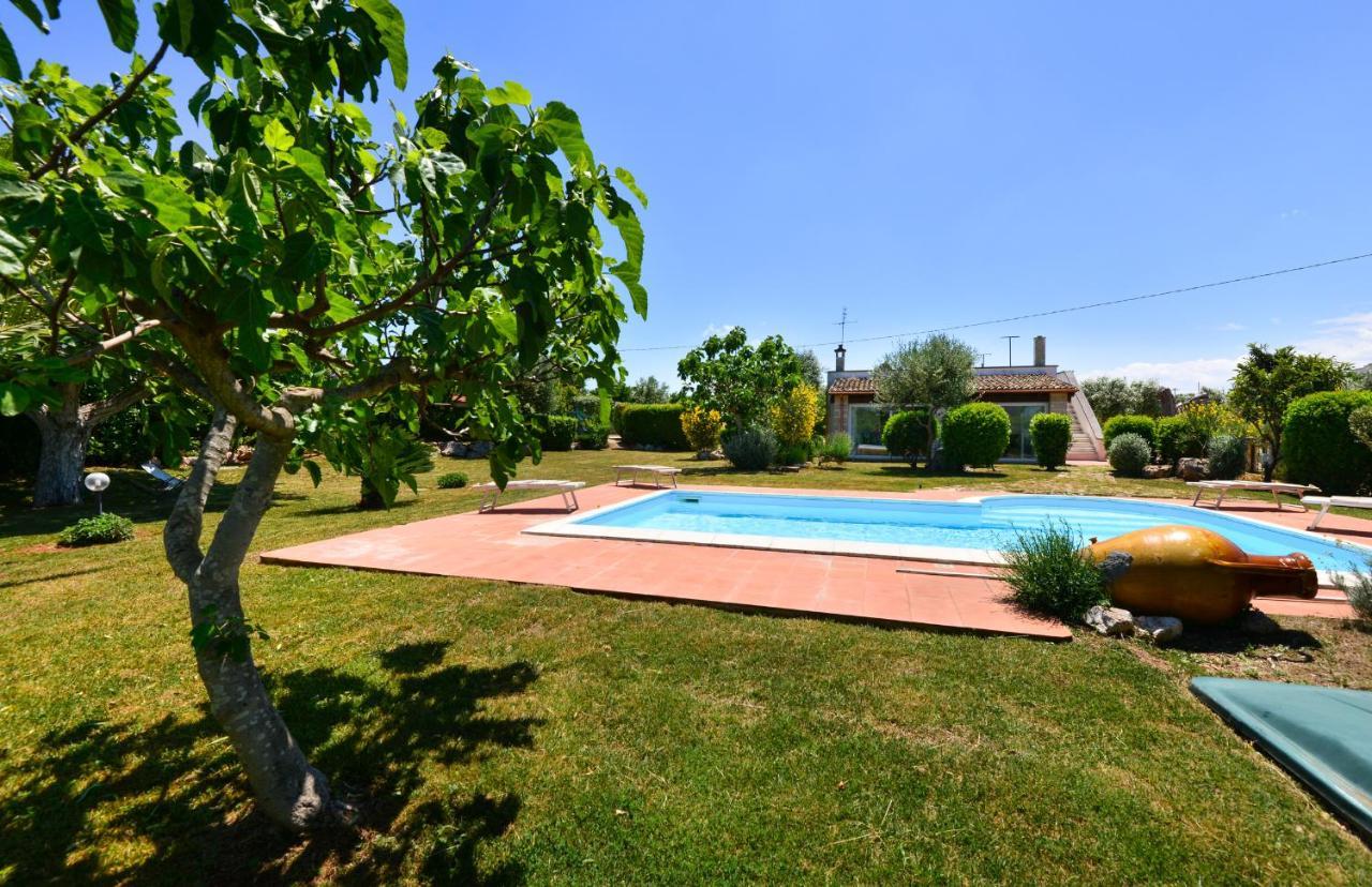 Terra Sessana Ville E Trullo Con Piscina Privata Ostuni Kültér fotó